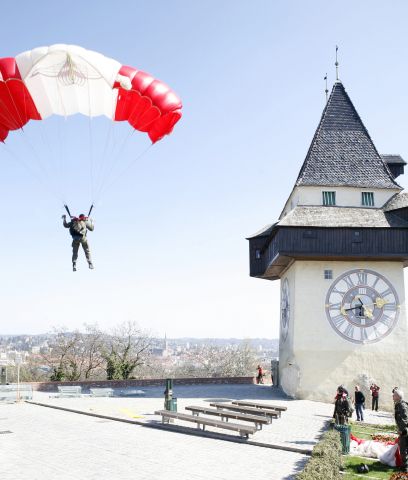 Bildgröße auf die Monitorauflösung (640x480 px) optimiert