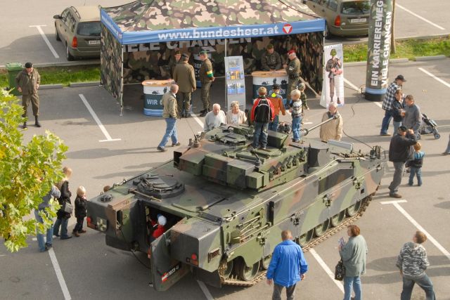 Bildgr&ouml;&szlig;e auf die Monitoraufl&ouml;sung (640x480 px) optimiert