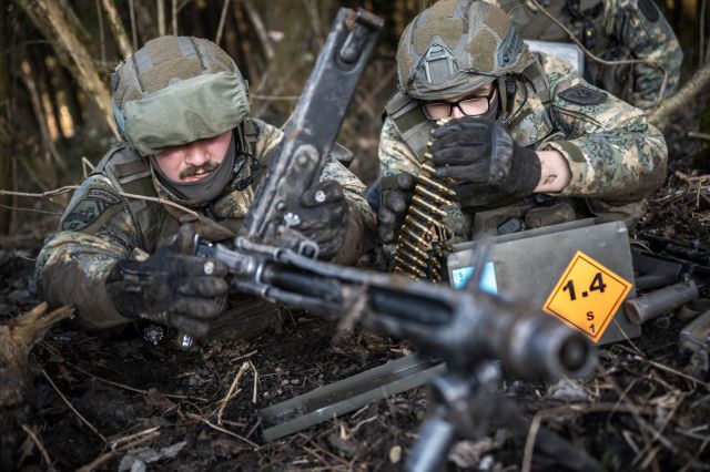 Bildgröße auf die Monitorauflösung (640x480 px) optimiert