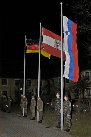 Bildgröße auf die Monitorauflösung (640x480 px) optimiert