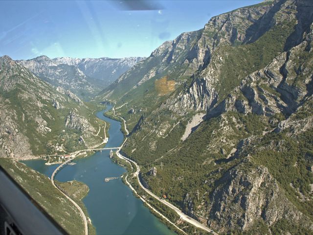 Bildgröße auf die Monitorauflösung (640x480 px) optimiert