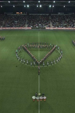 Bildgröße auf die Monitorauflösung (640x480 px) optimiert