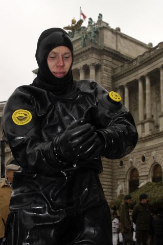 Bildgröße auf die Monitorauflösung (640x480 px) optimiert