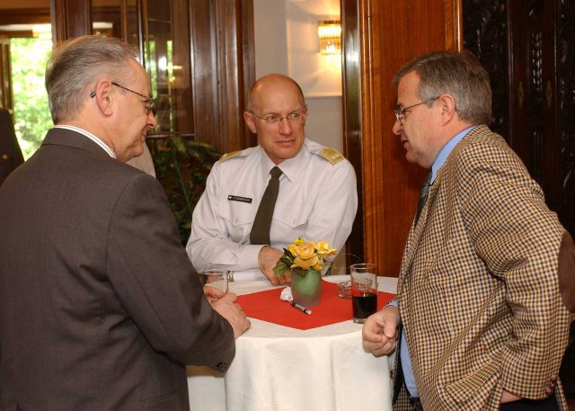 Bildgröße auf die Monitorauflösung (640x480 px) optimiert