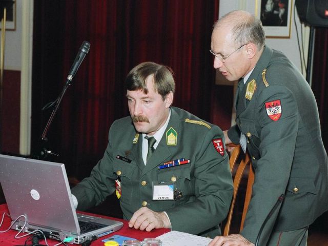 Bildgröße auf die Monitorauflösung (640x480 px) optimiert