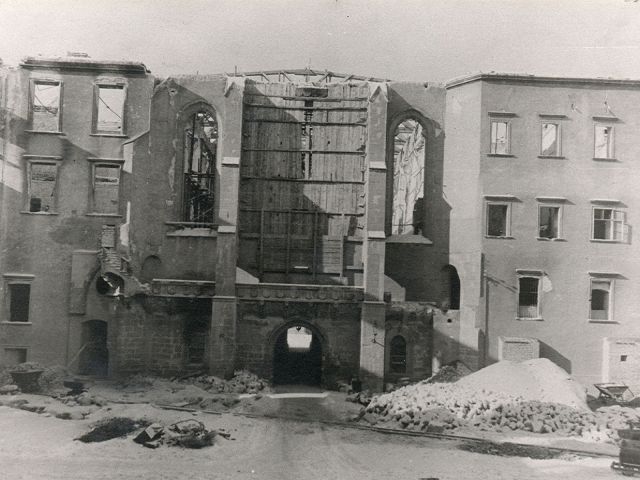 Bildgröße auf die Monitorauflösung (640x480 px) optimiert