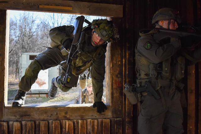 Bildgr&ouml;&szlig;e auf die Monitoraufl&ouml;sung (640x480 px) optimiert