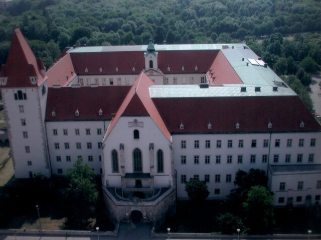 Bildgröße auf die Monitorauflösung (640x480 px) optimiert