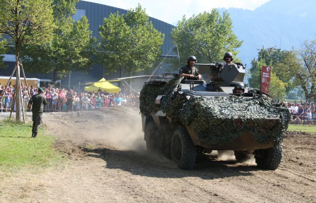 Bildgröße auf die Monitorauflösung (640x480 px) optimiert