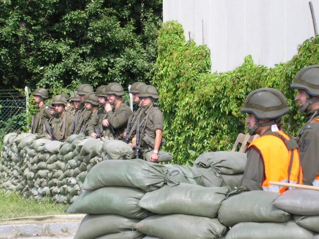 Bildgr&ouml;&szlig;e auf die Monitoraufl&ouml;sung (640x480 px) optimiert