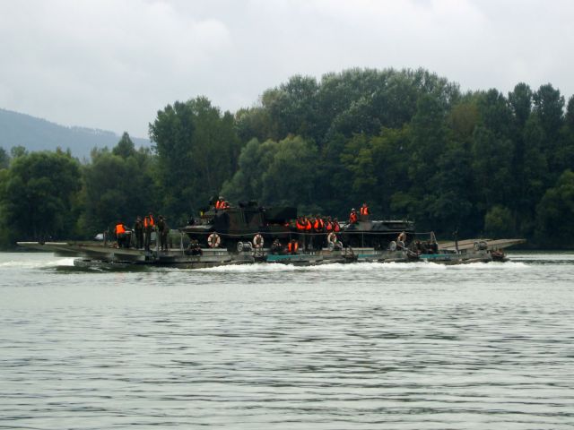 Bildgröße auf die Monitorauflösung (640x480 px) optimiert