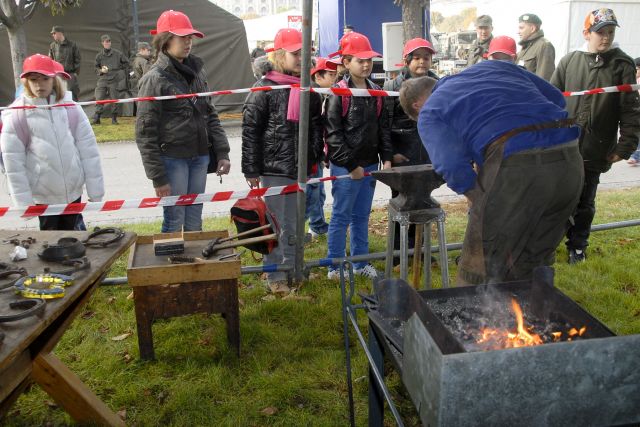 Bildgröße auf die Monitorauflösung (640x480 px) optimiert