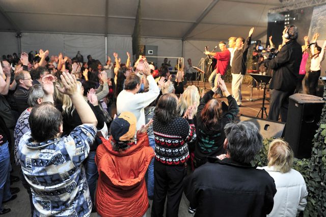 Bildgröße auf die Monitorauflösung (640x480 px) optimiert