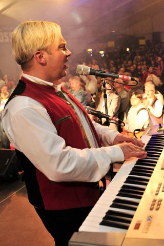 Bildgröße auf die Monitorauflösung (640x480 px) optimiert