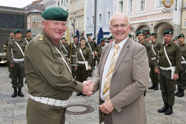 Bildgröße auf die Monitorauflösung (640x480 px) optimiert