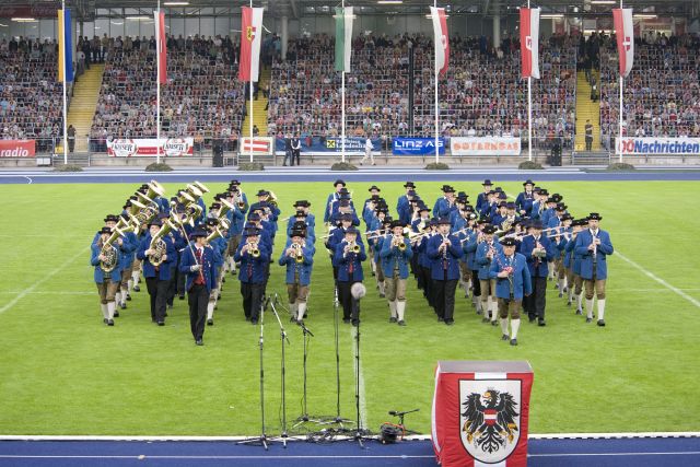 Bildgröße auf die Monitorauflösung (640x480 px) optimiert