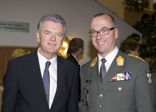 Bildgröße auf die Monitorauflösung (640x480 px) optimiert