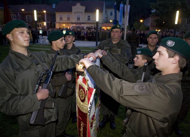 Bildgröße auf die Monitorauflösung (640x480 px) optimiert