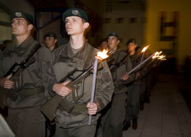 Bildgröße auf die Monitorauflösung (640x480 px) optimiert