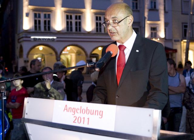 Bildgröße auf die Monitorauflösung (640x480 px) optimiert