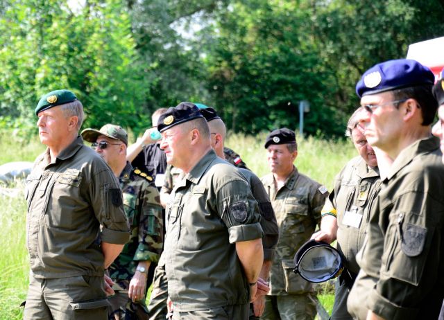 Bildgröße auf die Monitorauflösung (640x480 px) optimiert