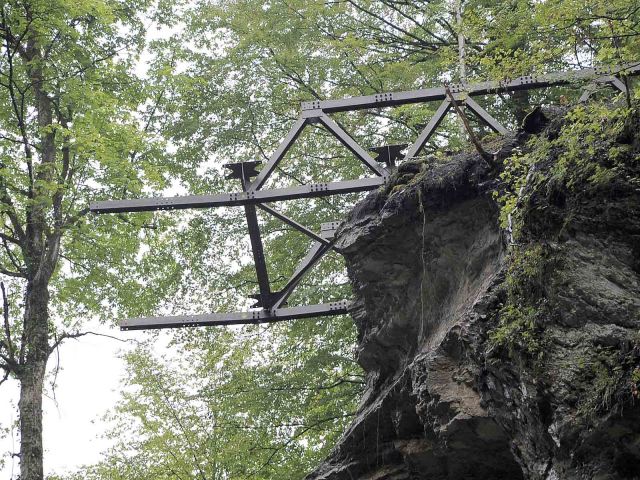 Bildgröße auf die Monitorauflösung (640x480 px) optimiert