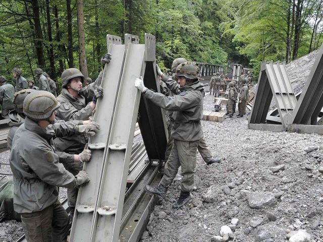 Bildgröße auf die Monitorauflösung (640x480 px) optimiert