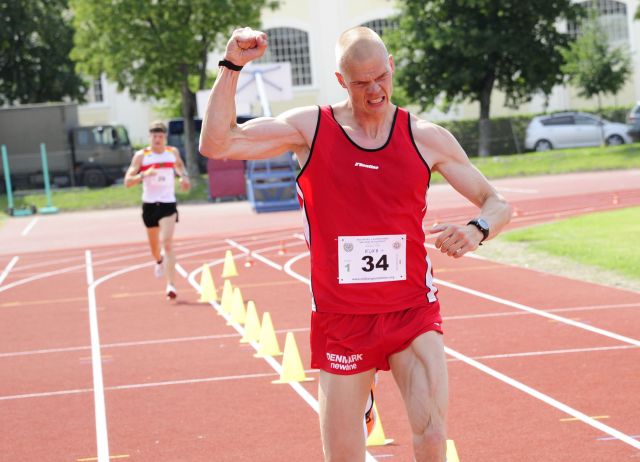 Bildgröße auf die Monitorauflösung (640x480 px) optimiert