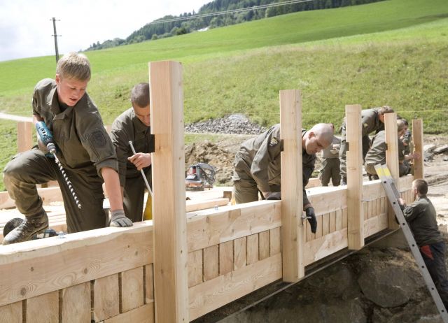 Bildgr&ouml;&szlig;e auf die Monitoraufl&ouml;sung (640x480 px) optimiert