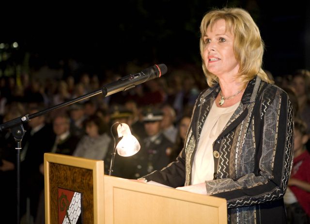 Bildgröße auf die Monitorauflösung (640x480 px) optimiert