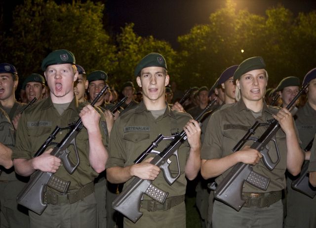 Bildgröße auf die Monitorauflösung (640x480 px) optimiert