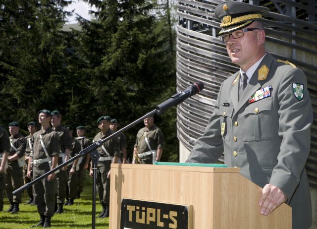 Bildgröße auf die Monitorauflösung (640x480 px) optimiert