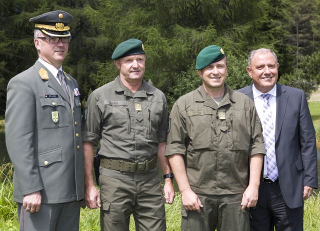 Bildgröße auf die Monitorauflösung (640x480 px) optimiert