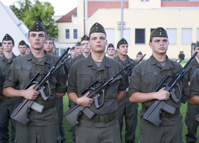 Bildgröße auf die Monitorauflösung (640x480 px) optimiert