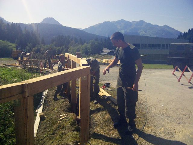 Bildgröße auf die Monitorauflösung (640x480 px) optimiert