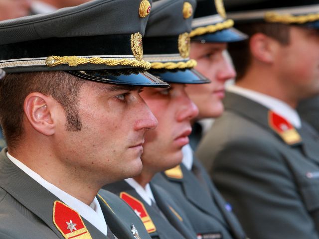 Bildgröße auf die Monitorauflösung (640x480 px) optimiert