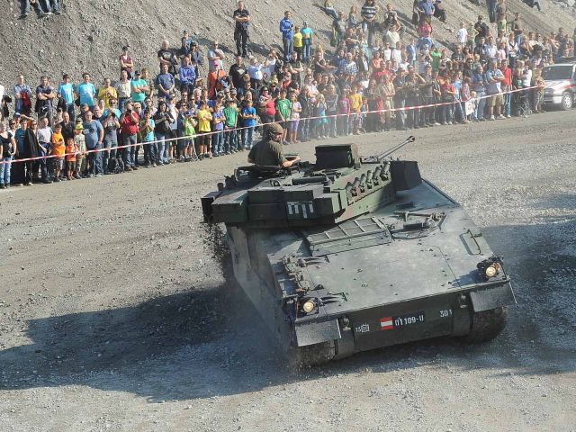 Bildgr&ouml;&szlig;e auf die Monitoraufl&ouml;sung (640x480 px) optimiert