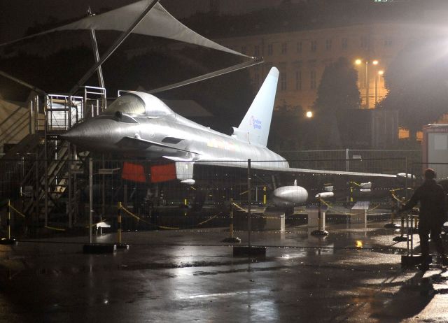 Bildgröße auf die Monitorauflösung (640x480 px) optimiert