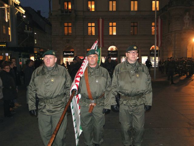 Bildgröße auf die Monitorauflösung (640x480 px) optimiert