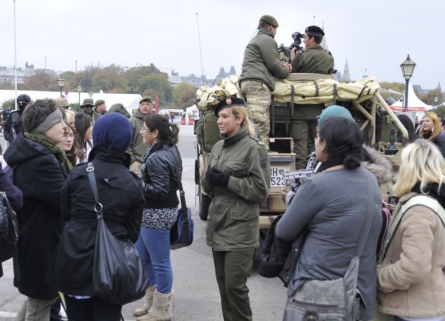 Bildgröße auf die Monitorauflösung (640x480 px) optimiert