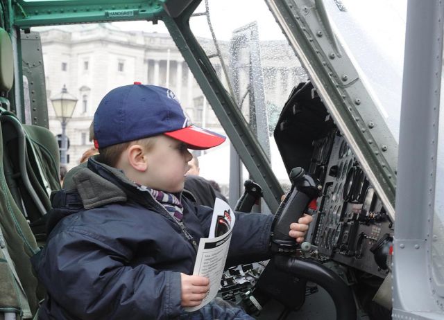 Bildgr&ouml;&szlig;e auf die Monitoraufl&ouml;sung (640x480 px) optimiert