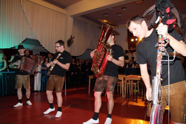 Bildgröße auf die Monitorauflösung (640x480 px) optimiert