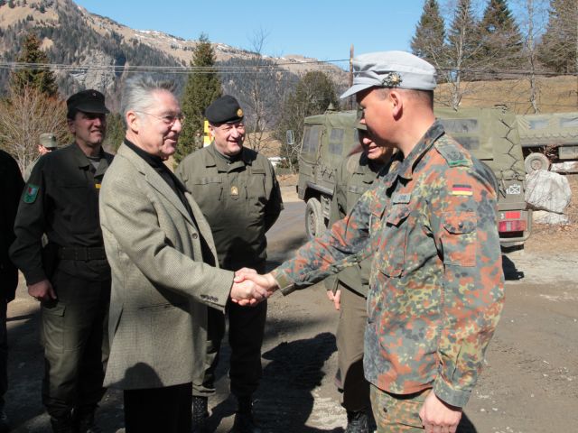 Bildgröße auf die Monitorauflösung (640x480 px) optimiert