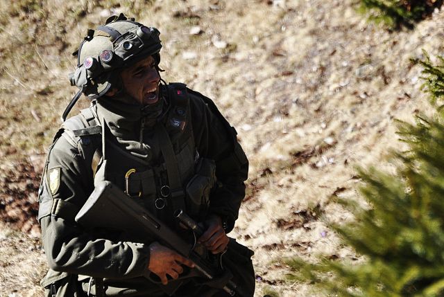 Bildgr&ouml;&szlig;e auf die Monitoraufl&ouml;sung (640x480 px) optimiert