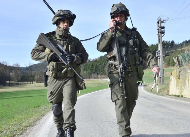 Bildgröße auf die Monitorauflösung (640x480 px) optimiert