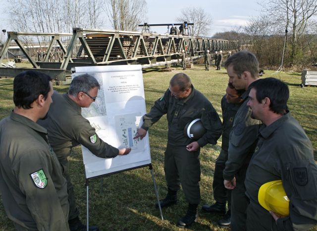 Bildgröße auf die Monitorauflösung (640x480 px) optimiert