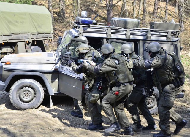 Bildgr&ouml;&szlig;e auf die Monitoraufl&ouml;sung (640x480 px) optimiert