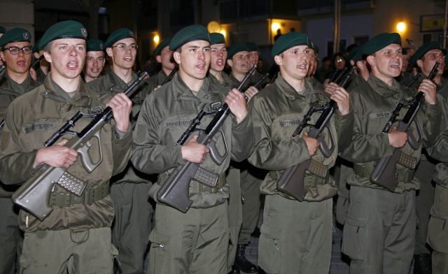 Bildgr&ouml;&szlig;e auf die Monitoraufl&ouml;sung (640x480 px) optimiert