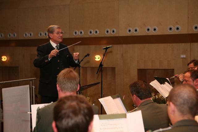 Bildgröße auf die Monitorauflösung (640x480 px) optimiert