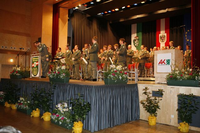 Bildgröße auf die Monitorauflösung (640x480 px) optimiert